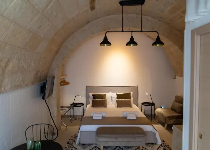 Casa Beata Elia * בארי